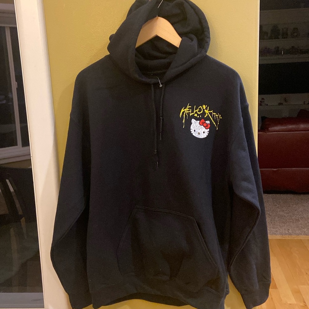 NWT HELLO KITTY UNISEX HOODIE. PRICE IS FIRM